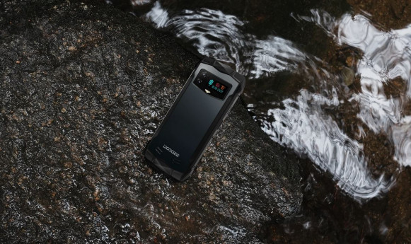 Смартфон Doogee Smini 8/256Gb Black